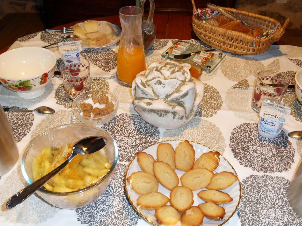 Boussenac Chambres Et Table D'Hotes Du Pere מראה חיצוני תמונה
